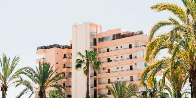 Sustainable hotel.
