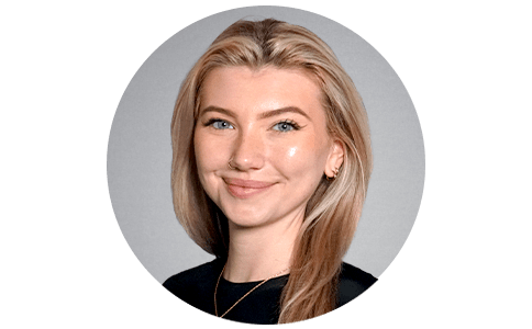 Emily Ginley headshot.